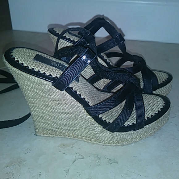 Sky high platforms - Picture 2 of 3